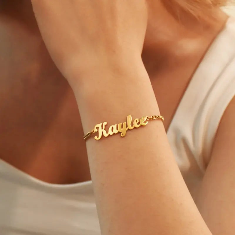 AS117 Custom Curb Chain Name Bracelet Handmade Name Charm Jewelry Personalized Initial Bracelet Gifts for Her Best Friend Gift