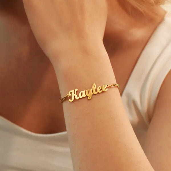 AS117 Custom Curb Chain Name Bracelet Handmade Name Charm Jewelry Personalized Initial Bracelet Gifts for Her Best Friend Gift
